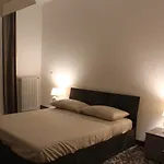 Little Барі